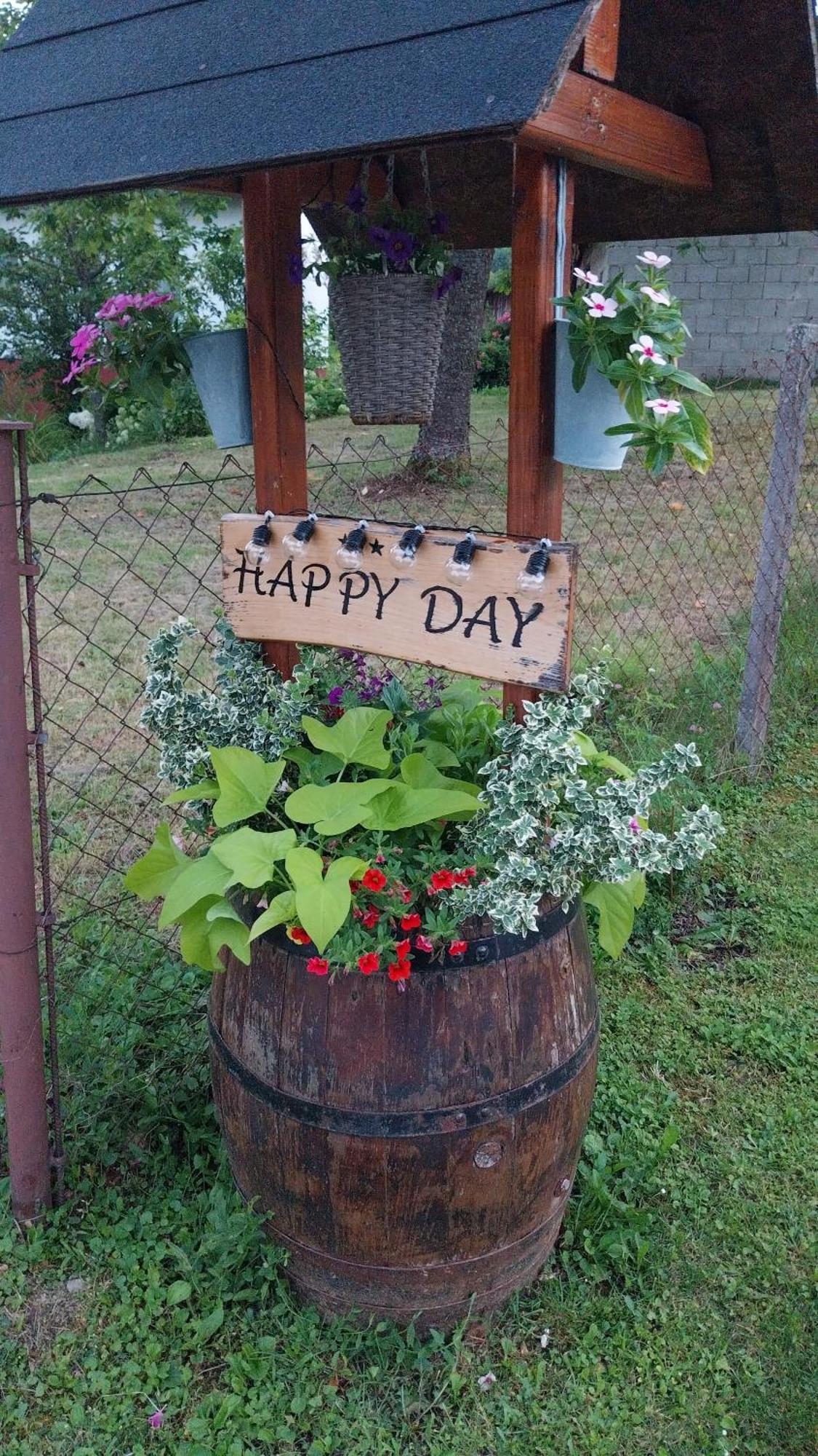 Guest House Happy Day Slunj Exterior foto